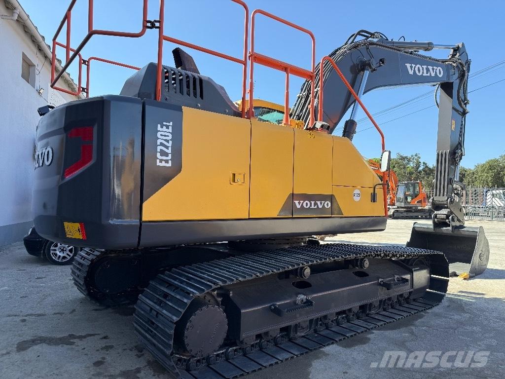 Volvo EC220E Bageri guseničari