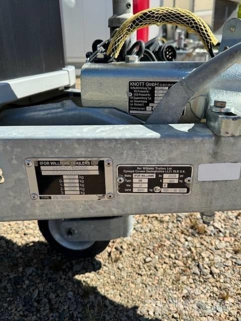 Ifor Williams HB 506 Poluprikolice za prevoz stoke