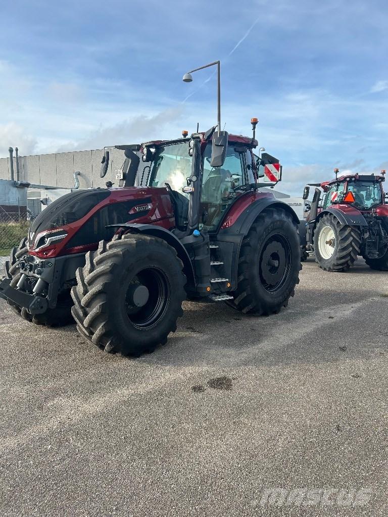 Valtra Q 305 Traktori