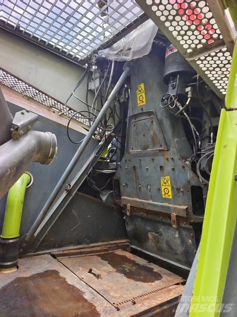 CLAAS Jaguar 870 Mašine za stočnu hranu sa sopstvenim pogonom
