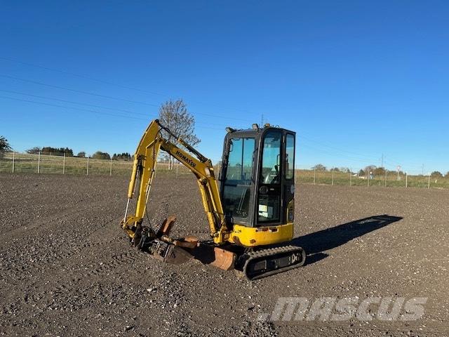 Komatsu PC16R HS Mini bageri < 7t