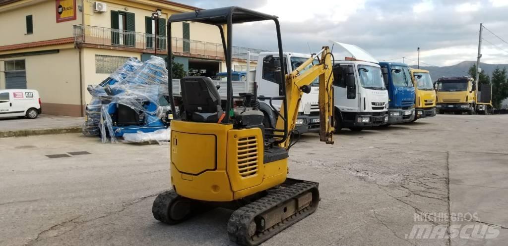 Komatsu PC14R-3HS Mini bageri < 7t