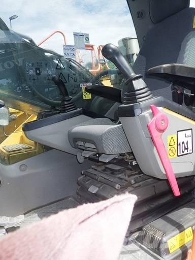 Volvo EC 300 E Bageri guseničari