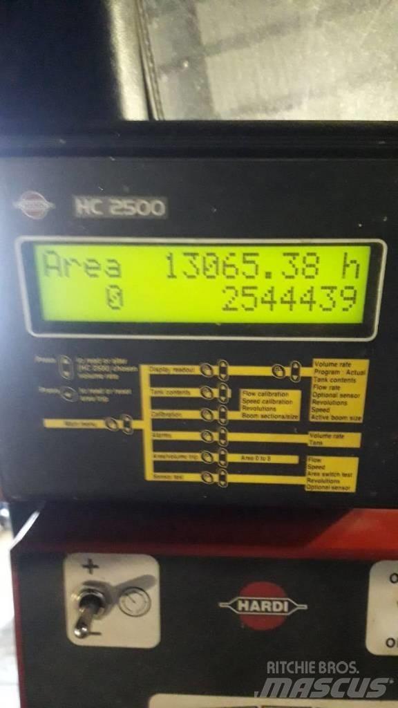 Hardi TR 2000 Vučene prskalice