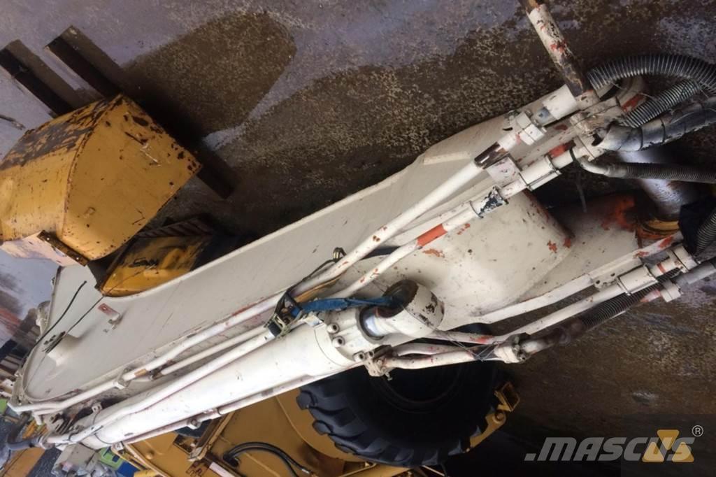 CAT Boom 330D Ostale kargo komponente