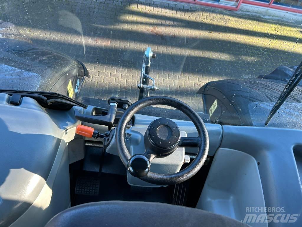 Valtra S 274 Traktori