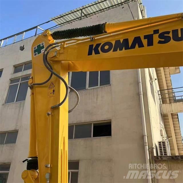 Komatsu PC 210 Bageri guseničari