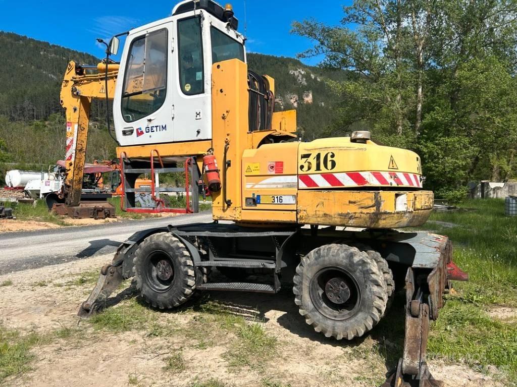 Liebherr A 316 Bageri za prenos primarnih/sekundarnih sirovina