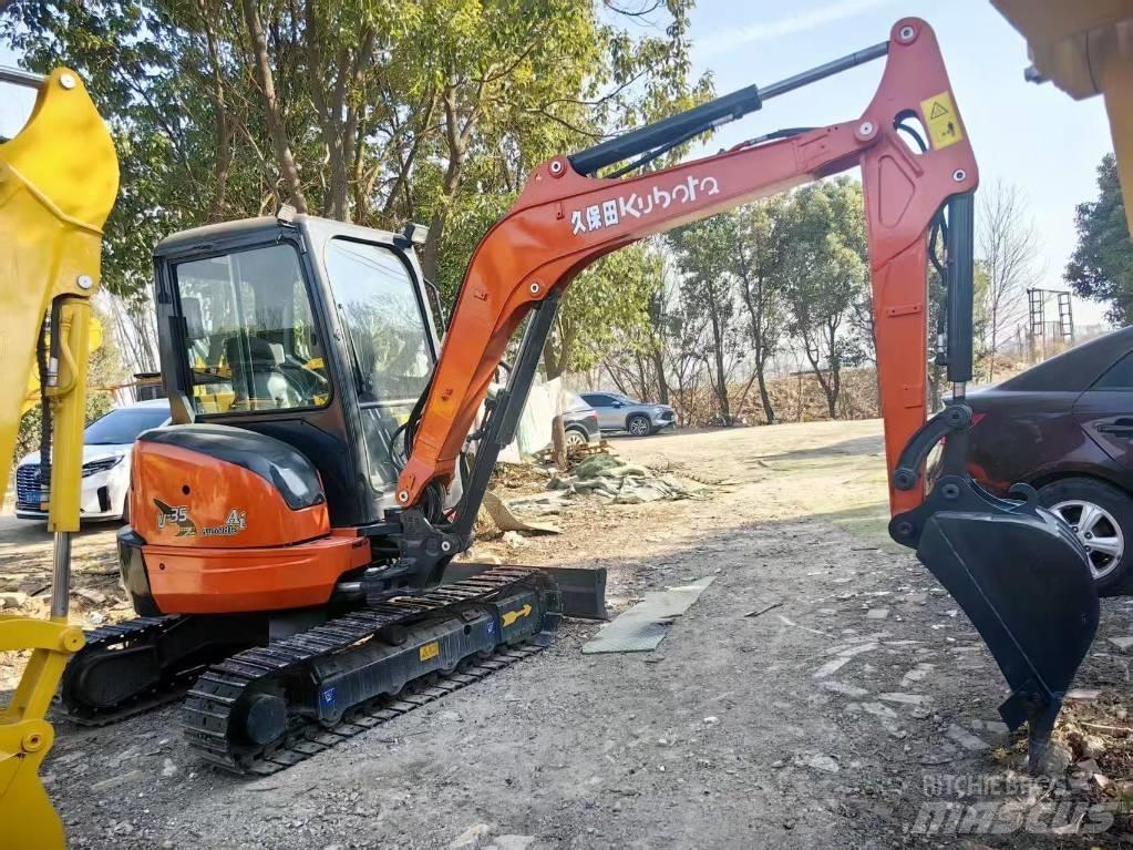 Kubota U 35 Mini bageri < 7t