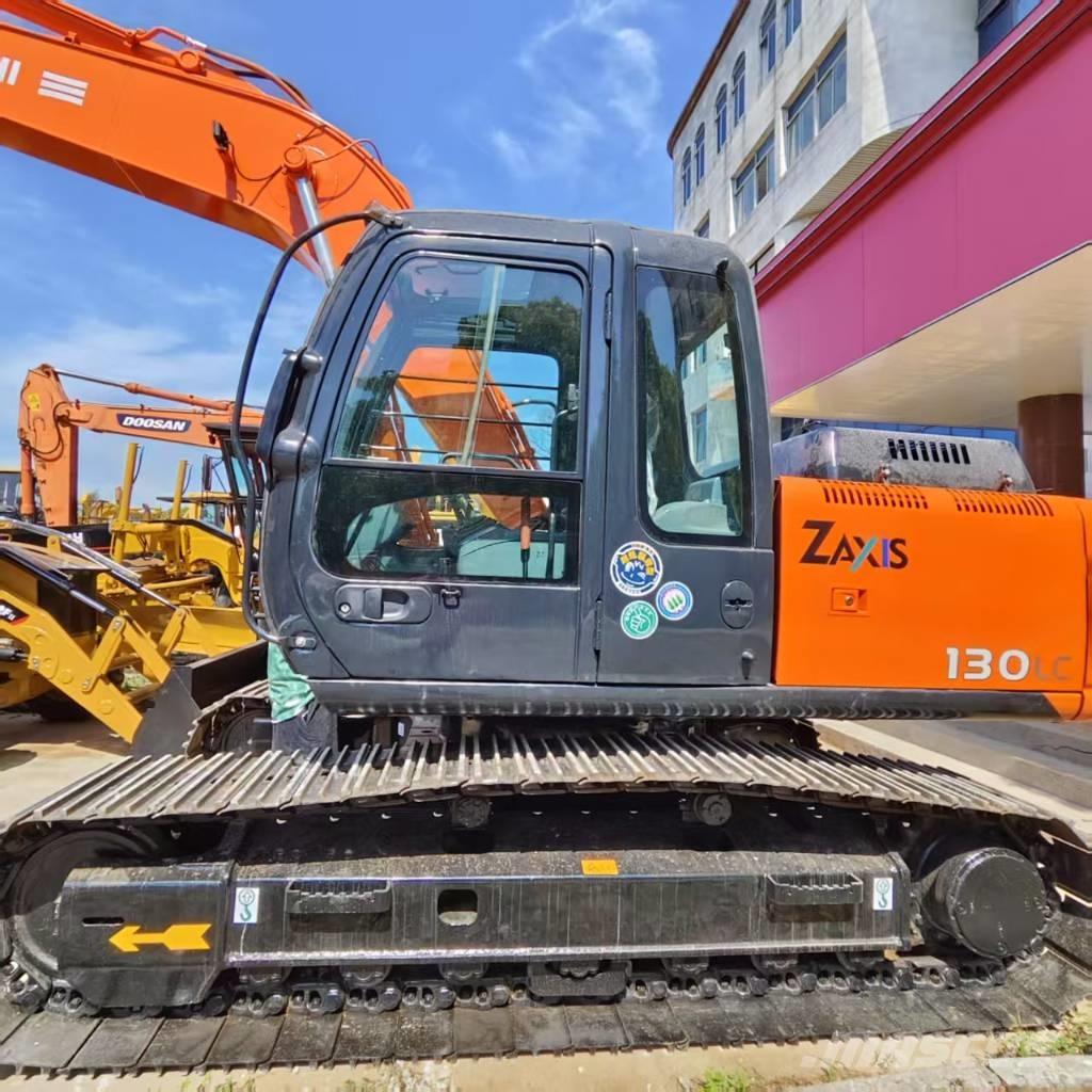 Hitachi ZX 130 LC Bageri guseničari
