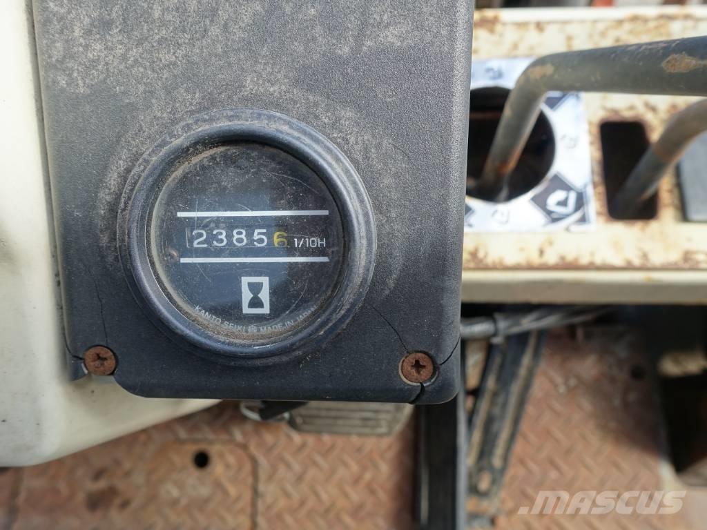 Nissan EH 02 A 20U Dizelski viljuškari