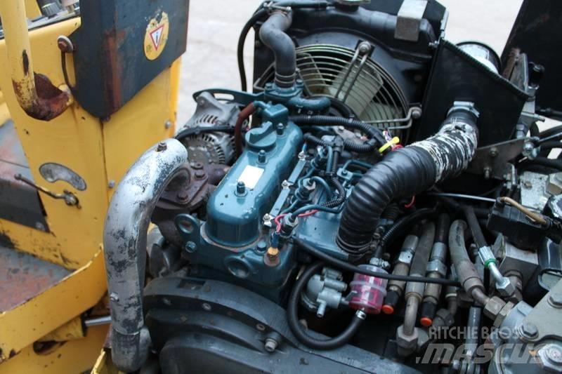 Bomag BW 80 AD-2 Valjci sa duplim bubnjem