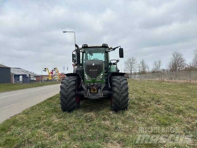Fendt 828 Vario Traktori