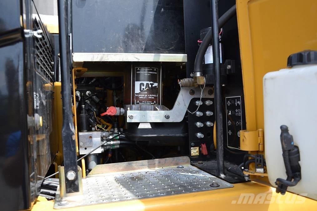 CAT M 315 D Bageri točkaši