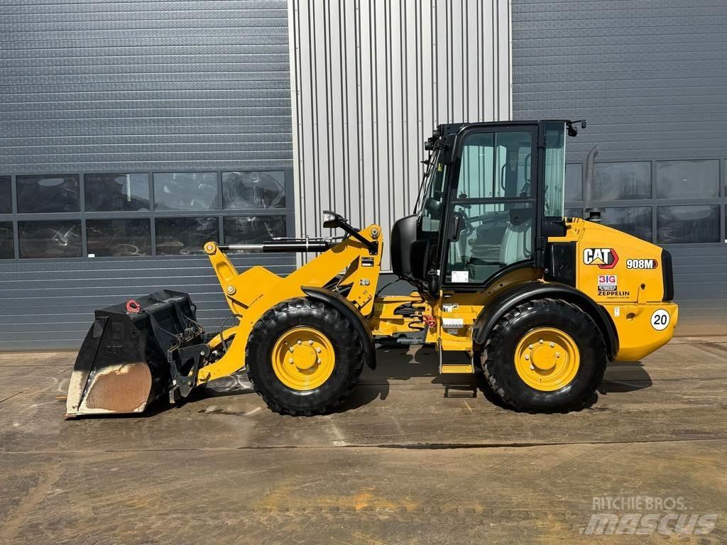 CAT 908M Utovarivači na točkove