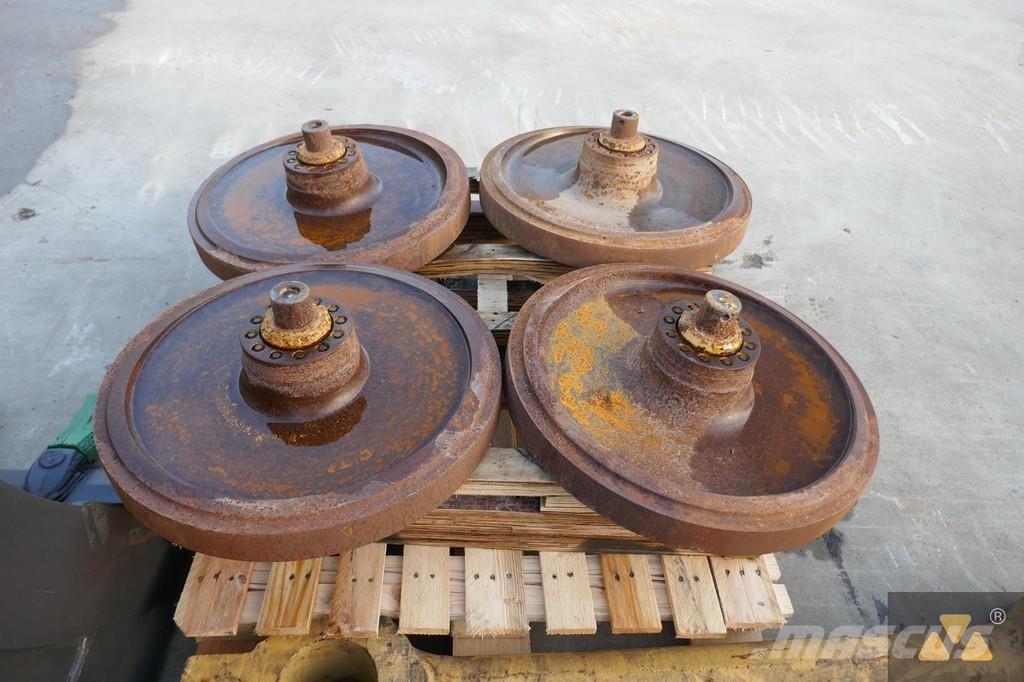 CAT 323-1170 Gume, točkovi i felne