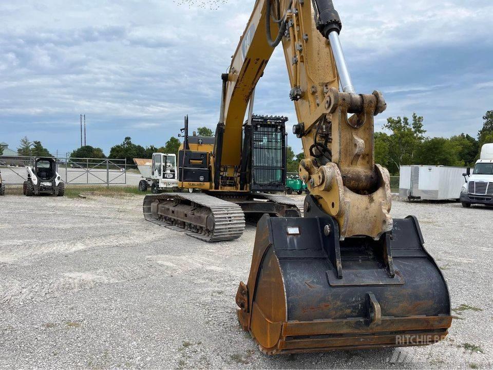 CAT 329 EL Bageri guseničari