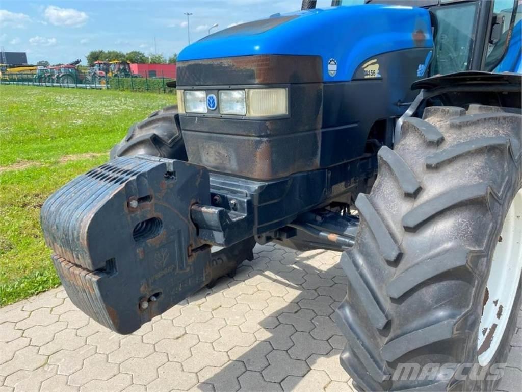 New Holland TM 155 Traktori