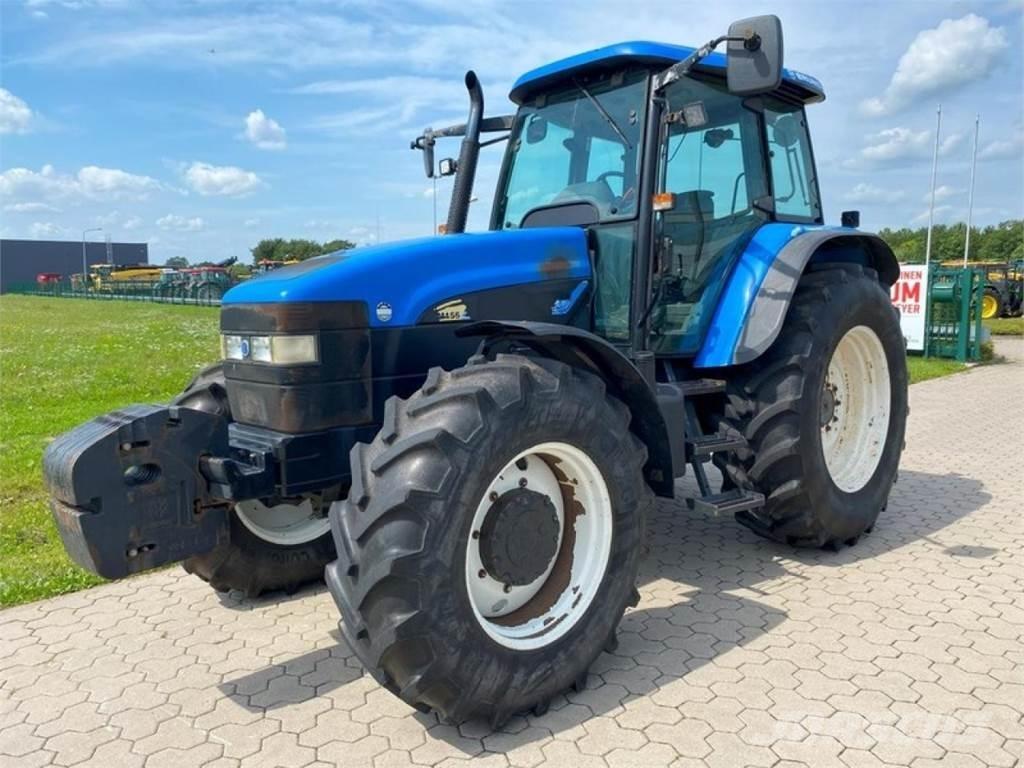 New Holland TM 155 Traktori