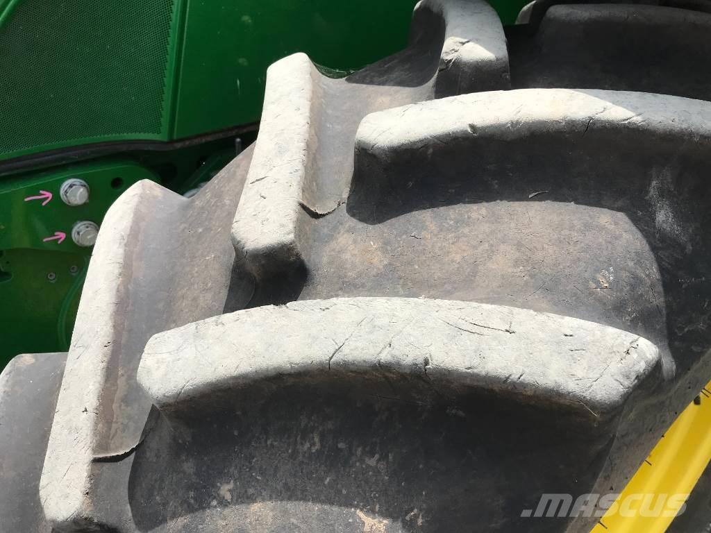 John Deere 6130 M Traktori