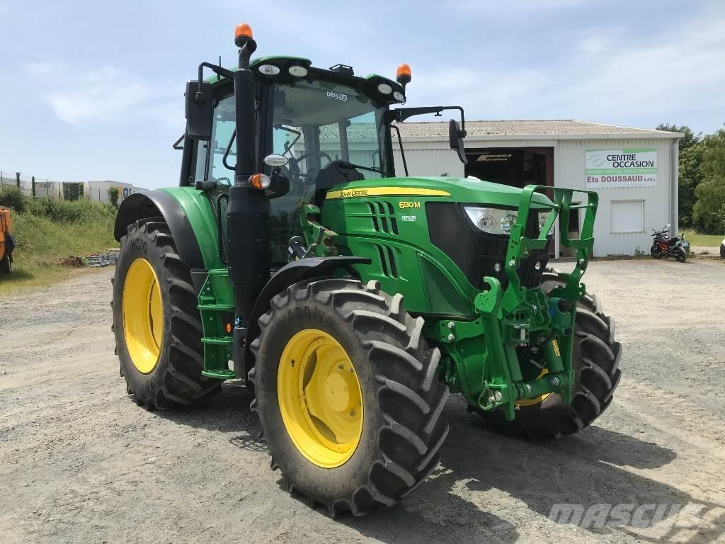 John Deere 6130 M Traktori