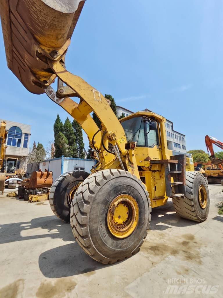 Komatsu WA 500 Utovarivači na točkove