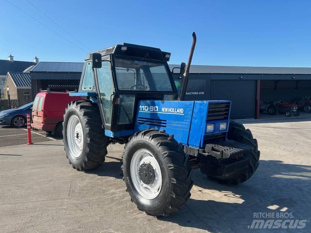 New Holland 110-90 Traktori