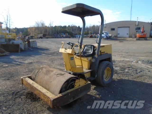 Bomag BW 124 D Valjci sa jednim bubnjem