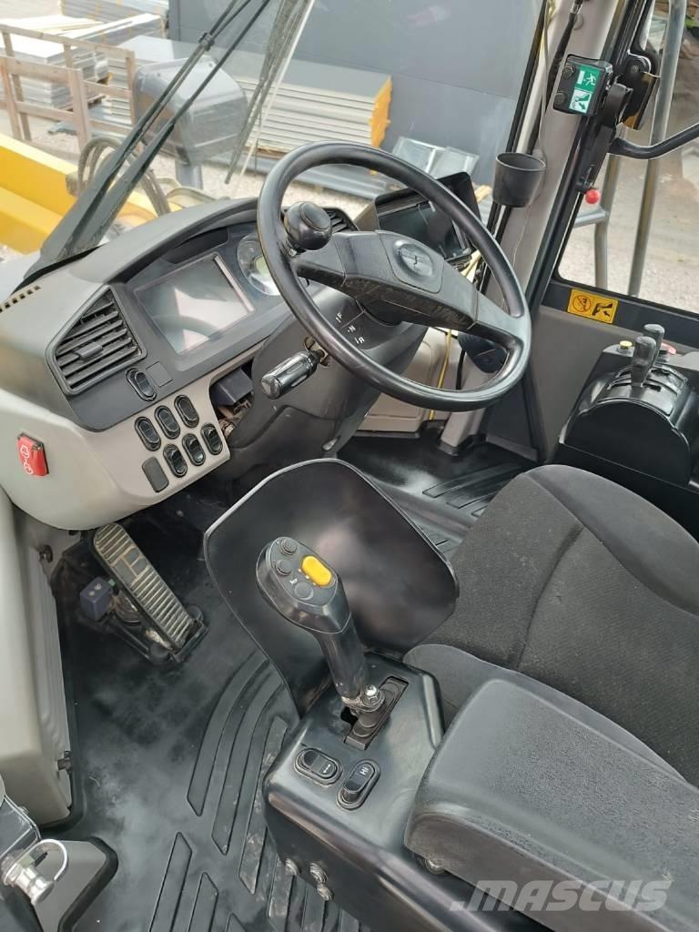 Komatsu WA 500 Utovarivači na točkove
