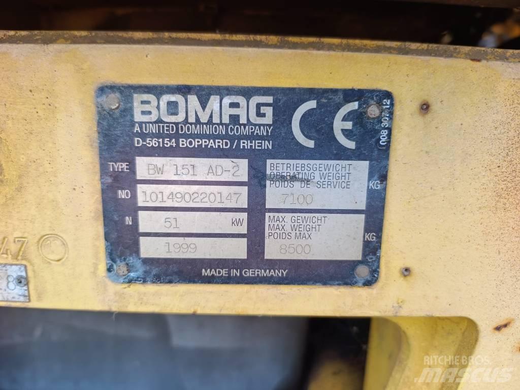 Bomag BW 151 AD-2 Valjci sa duplim bubnjem