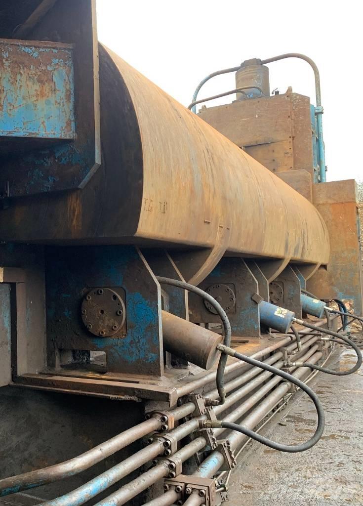 Taurus TS852 Industrijske balirke