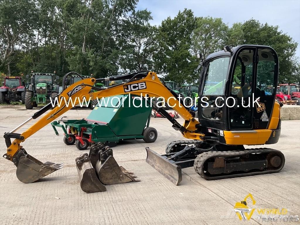 JCB 8026 CTS Mini bageri < 7t