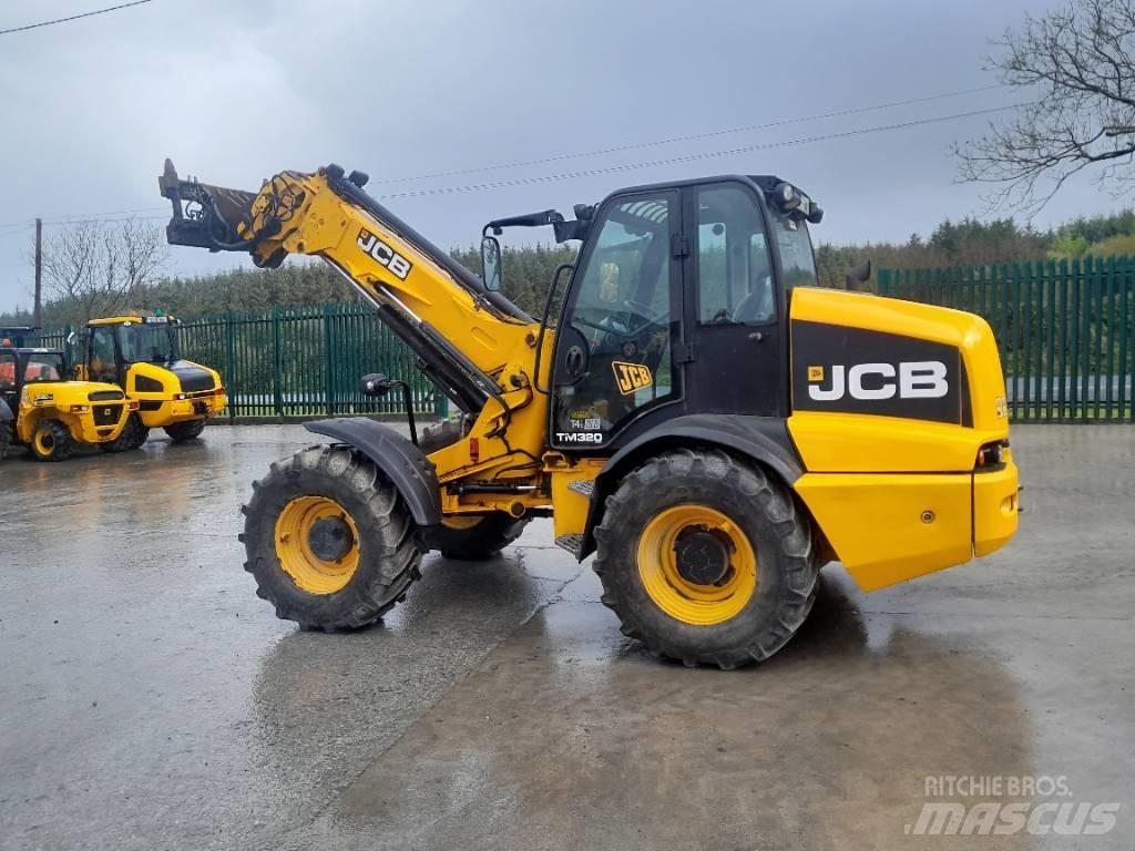 JCB TM 320 Poljoprivredni teleskopski utovarivači
