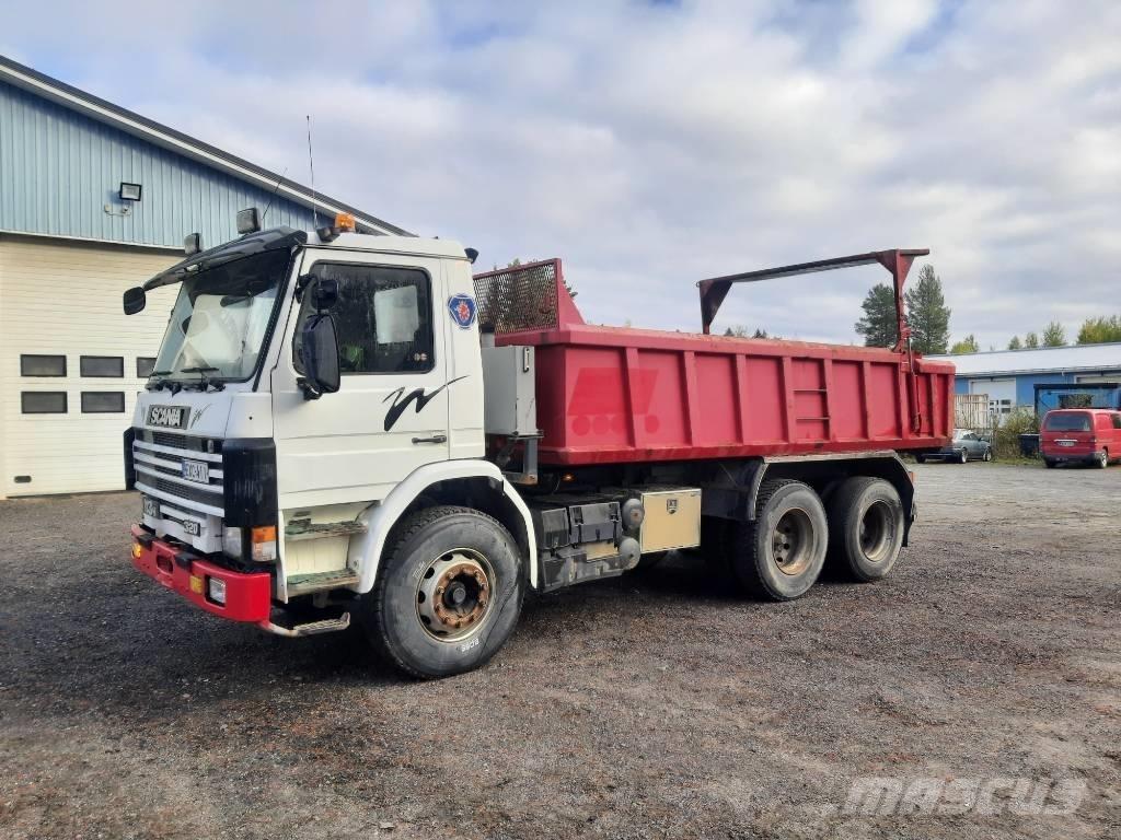 Scania 113 Kiperi kamioni