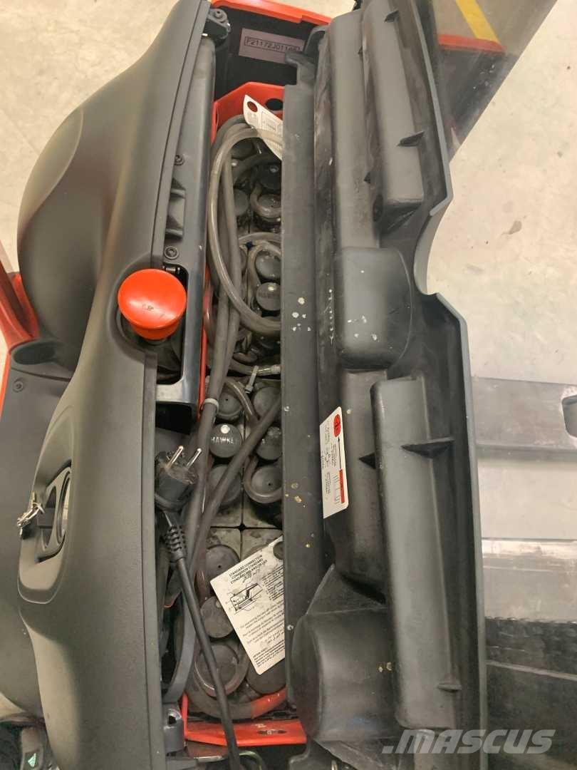 Linde L12 Samopogonski ručni viljuškari