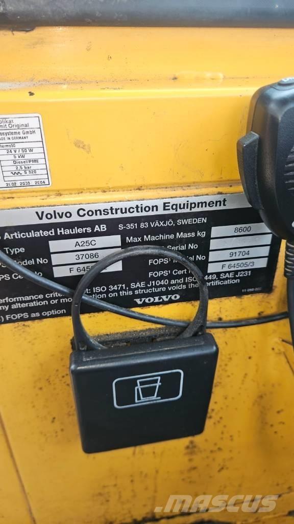 Volvo A 25 C Zglobni damperi