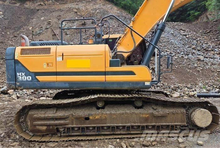 Hyundai HX 300 Bageri guseničari