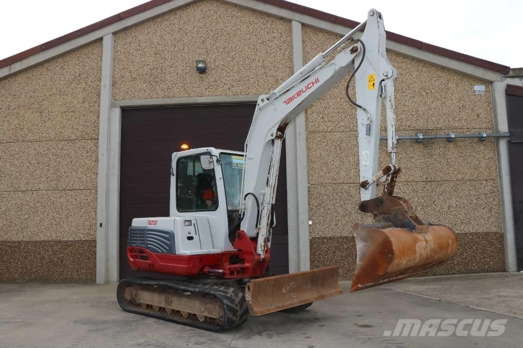 Takeuchi TB 250 Mini bageri < 7t
