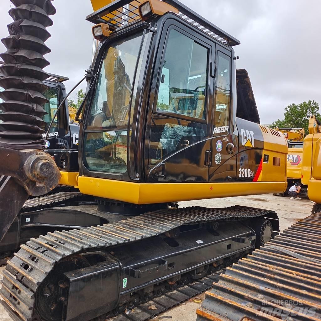 CAT 320D Bageri guseničari