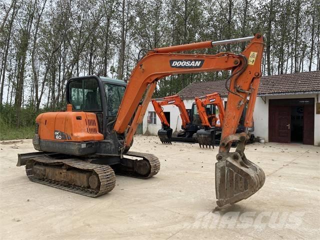Doosan DH60-7 Mini bageri < 7t