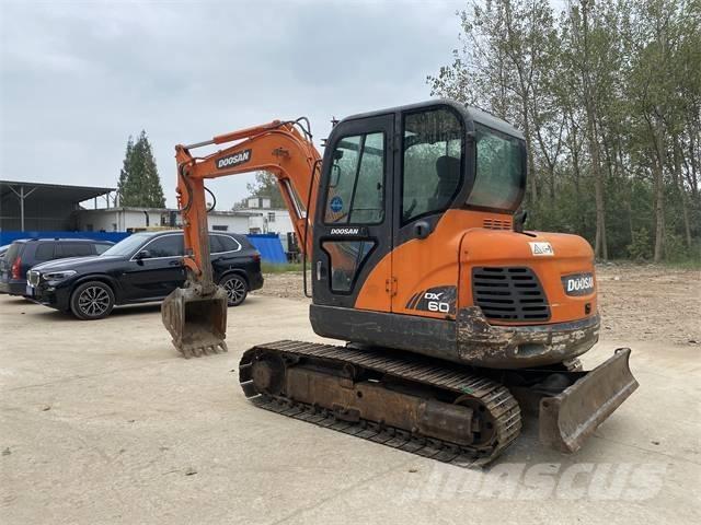 Doosan DH60-7 Mini bageri < 7t