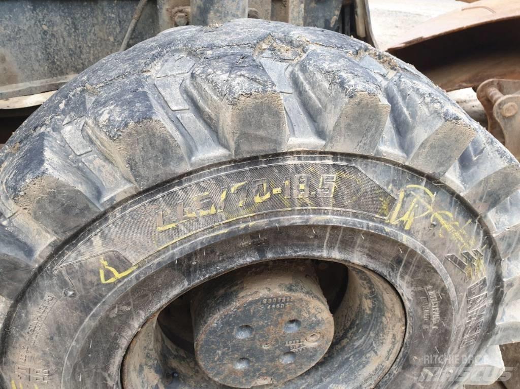Komatsu PW180-7 Bageri točkaši