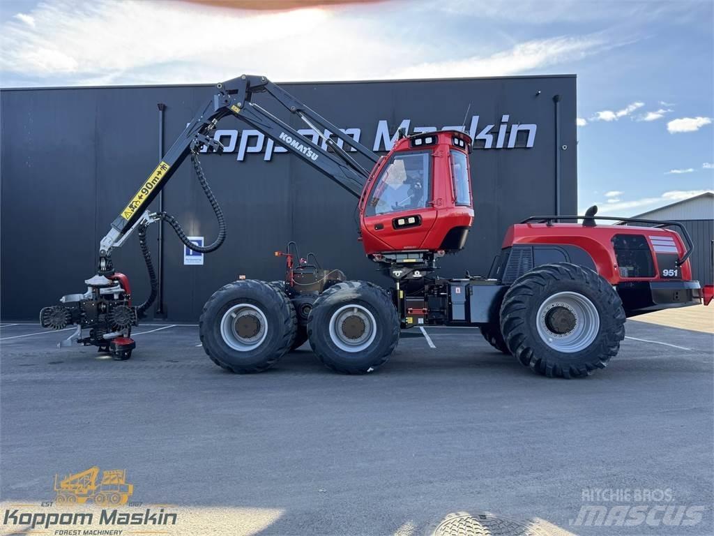 Komatsu 951 Harversteri