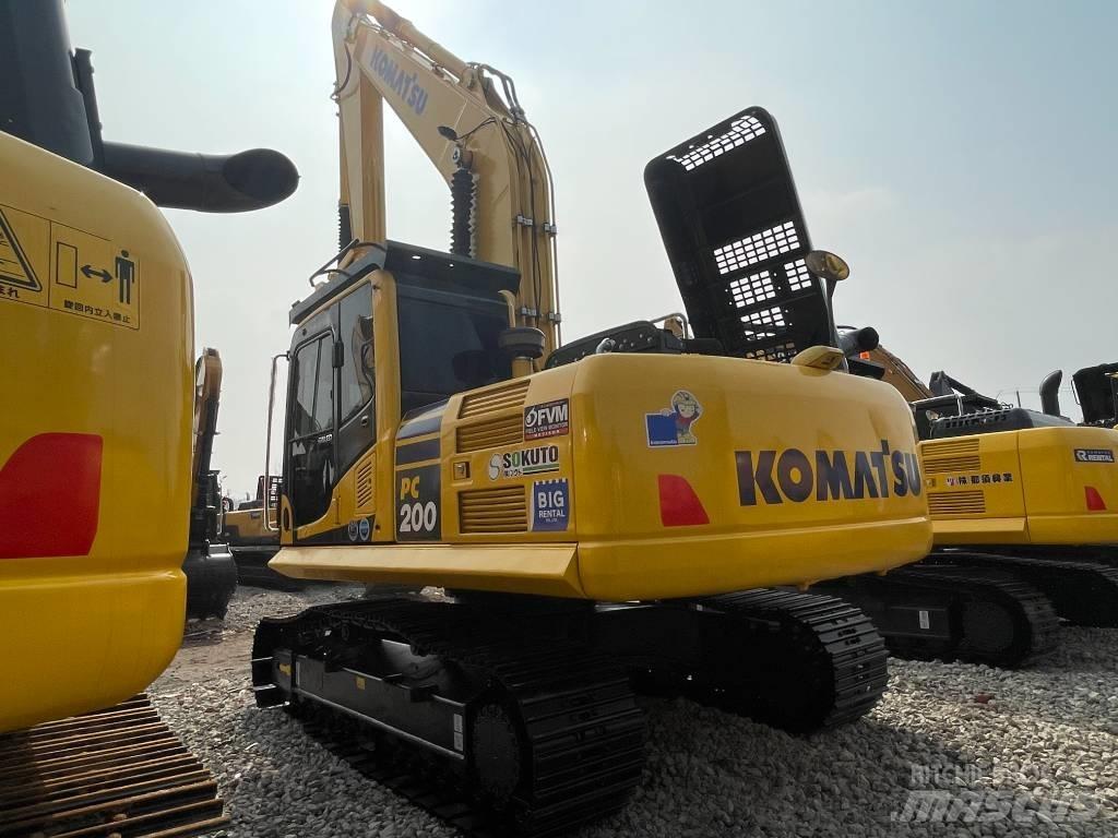 Komatsu PC 200-8 Bageri guseničari