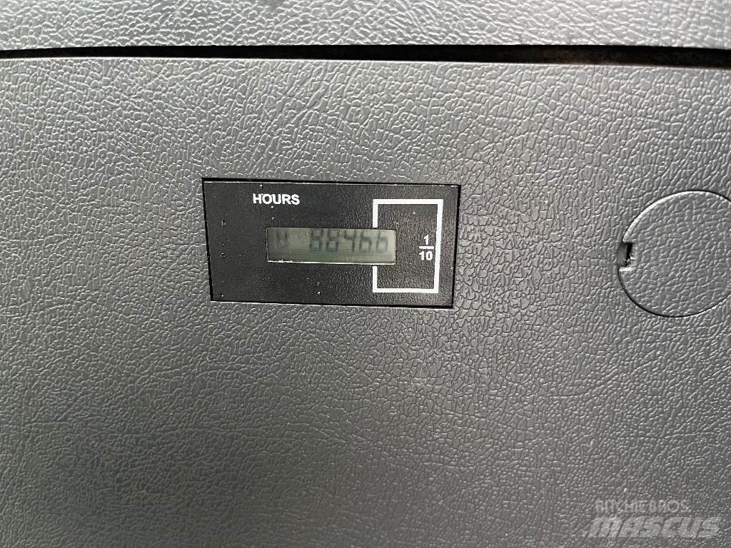 Hyundai HX140L Bageri guseničari