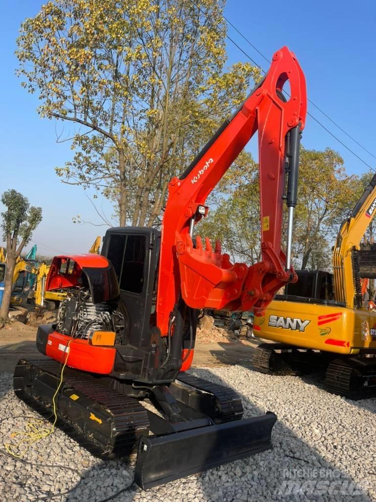 Kubota 165 Bageri guseničari