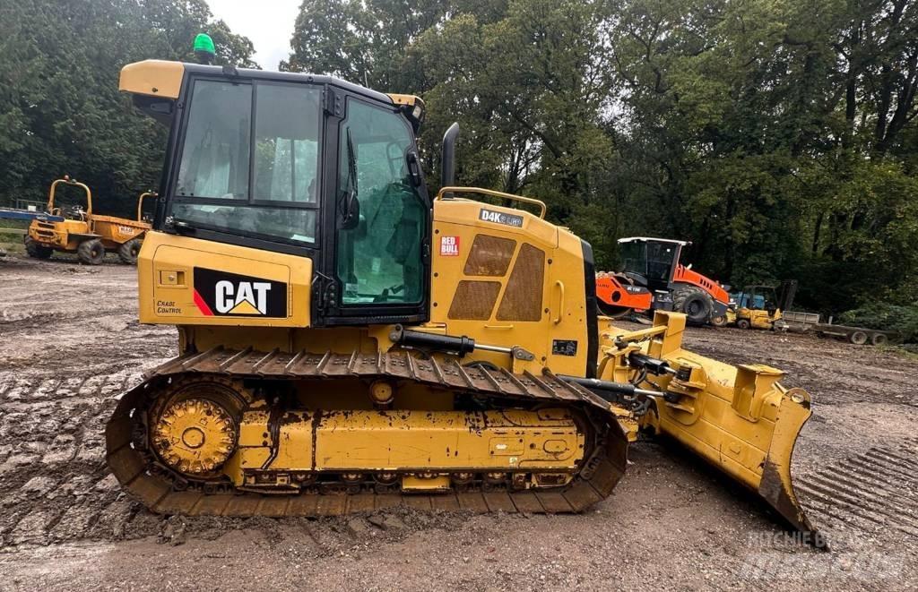 CAT D 4 K 2 LGP Buldožeri guseničari
