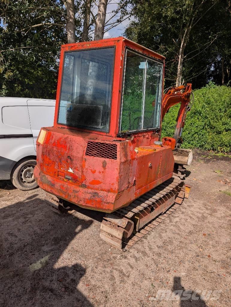 Komatsu PC 10-5 Mini bageri < 7t