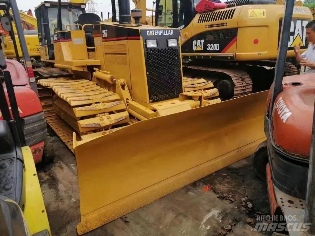 CAT D 4 C Buldožeri guseničari
