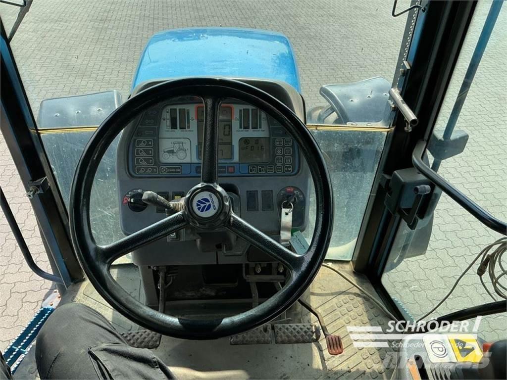 New Holland 8670 Traktori